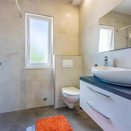 Family Friendly House With A Swimming Pool Garica, Krk - 19507 Ferienhaus Kras