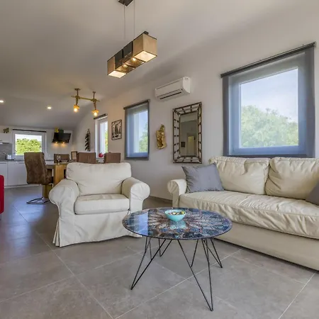 Family Friendly House With A Swimming Pool Garica, Krk - 19507 Ferienhaus