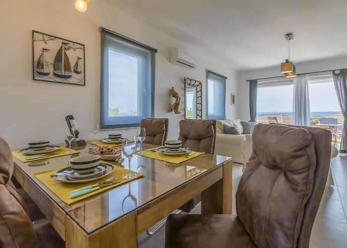 Family Friendly House With A Swimming Pool Garica, Krk - 19507 Ferienhaus *